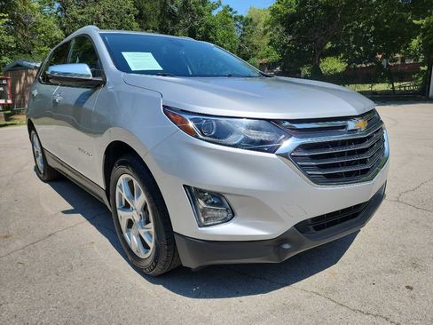 Used 2018 Chevrolet Equinox Premier FWD image 1