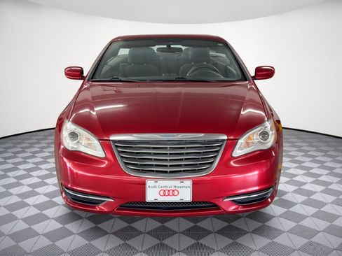 Used 2013 Chrysler 200 Touring FWD image 6