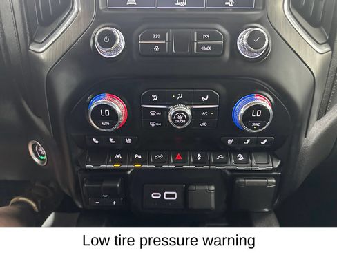 Used 2021 GMC Sierra 1500 Denali w/ Driver Alert Package II AWD/4WD image 45