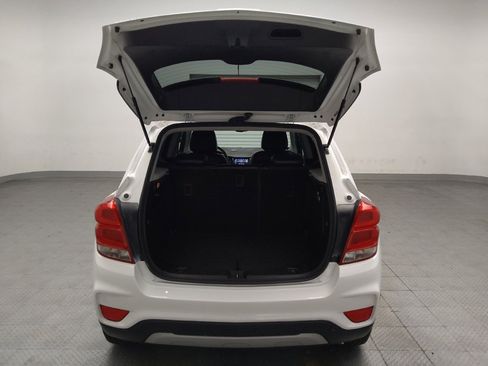 Used 2021 Chevrolet Trax LT FWD image 29