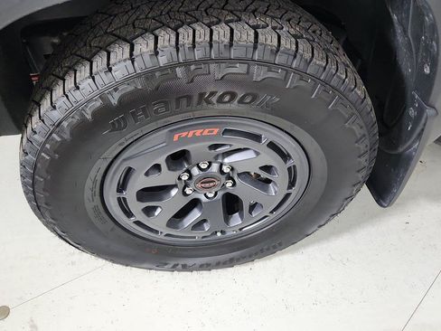 Certified 2026 Nissan Frontier PRO-4X w/ Tow Package AWD/4WD image 46