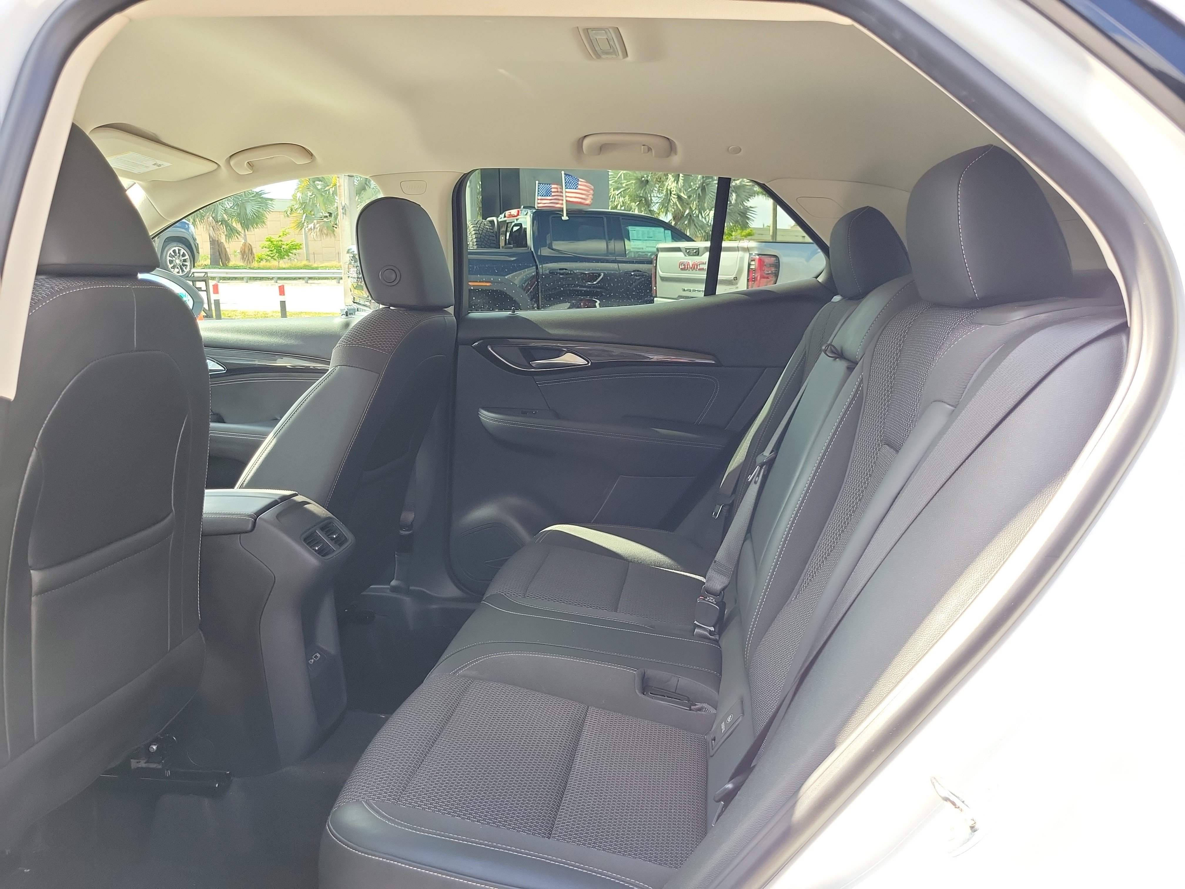 Used 2022 Buick Envision Preferred FWD image 13