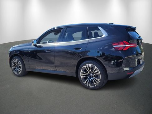 New 2025 BMW X3 xDrive30i w/ Convenience Package image 5