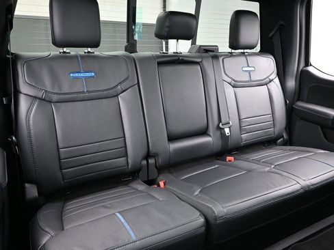 New 2026 Ford F350 Platinum w/ Tremor Off-Road Package image 36