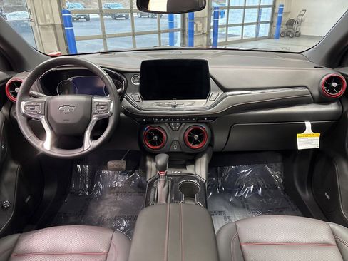 Used 2023 Chevrolet Blazer RS image 12