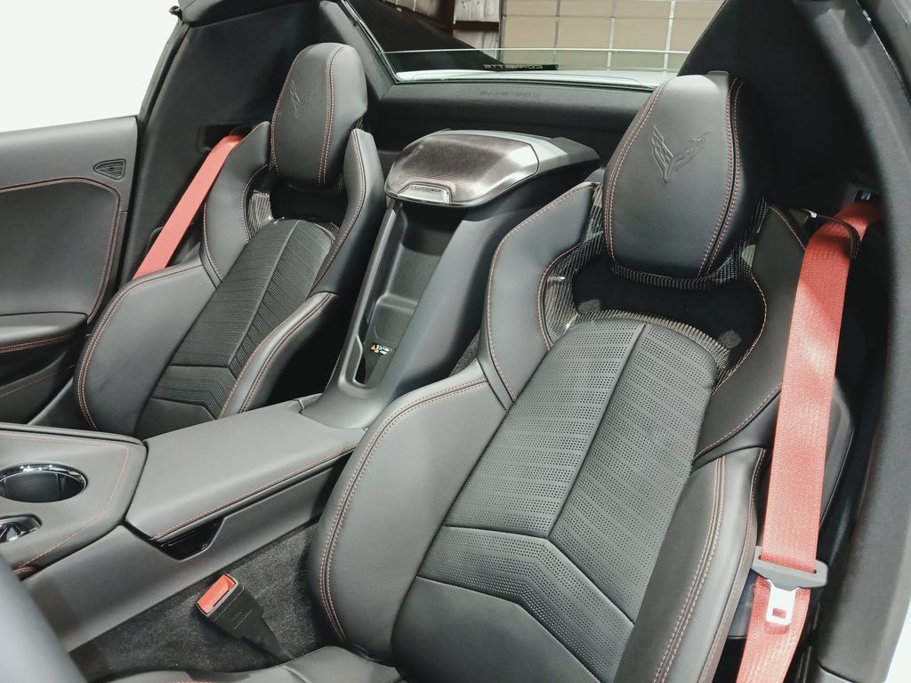 Used 2026 Chevrolet Corvette Stingray Preferred Conv w/ Z51 Performance Package RWD image 11