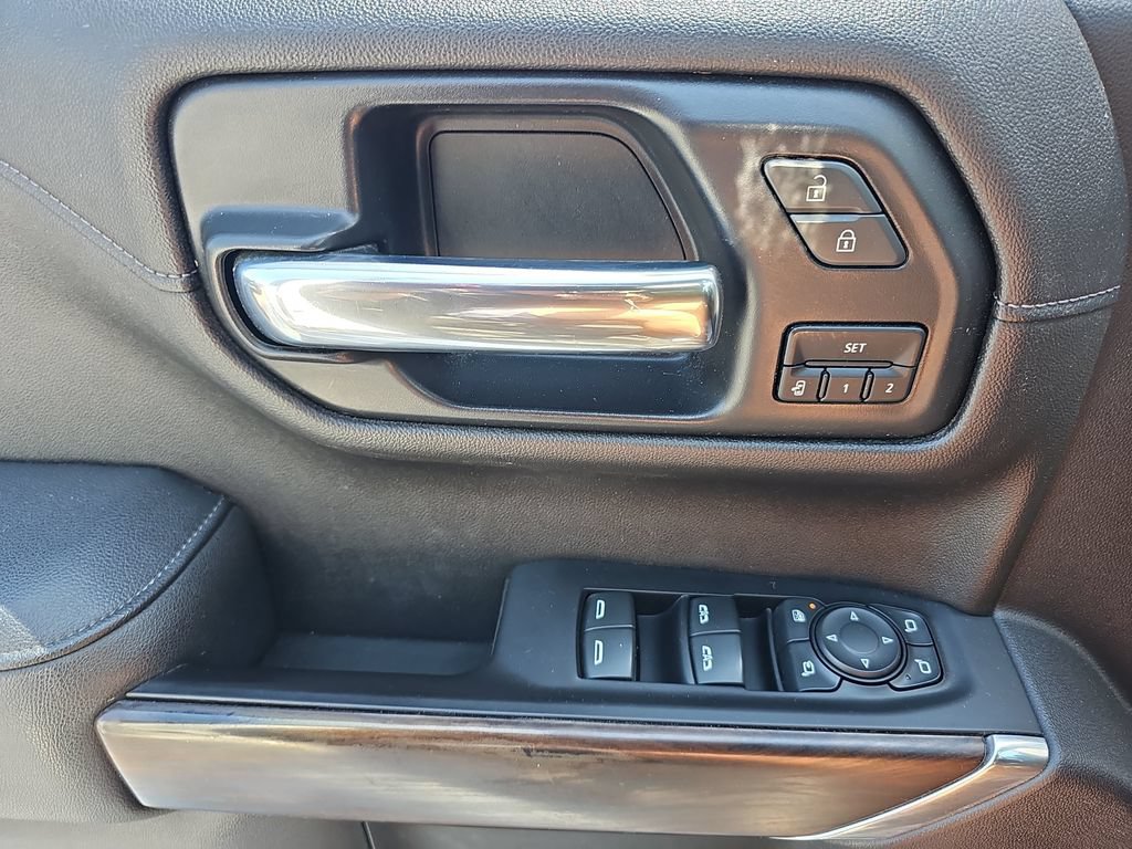 Used 2021 GMC Sierra 1500 SLT w/ SLT Premium Package AWD/4WD image 25