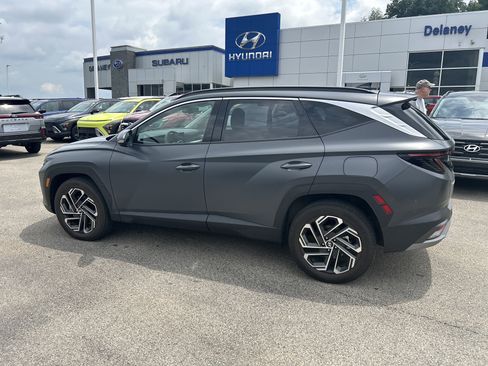 Used 2025 Hyundai Tucson Limited AWD/4WD image 6