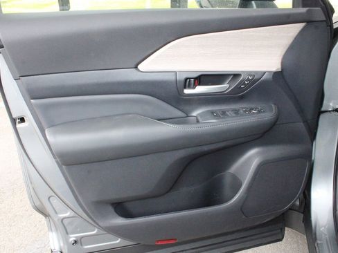 New 2026 Toyota Grand Highlander AWD image 20