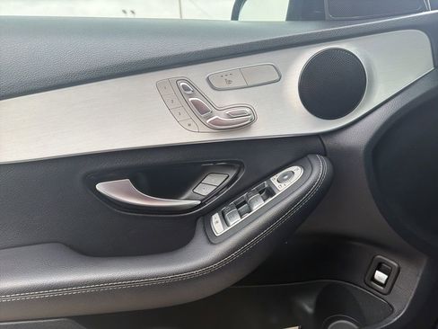 Used 2021 Mercedes-Benz C 300 Sedan image 17