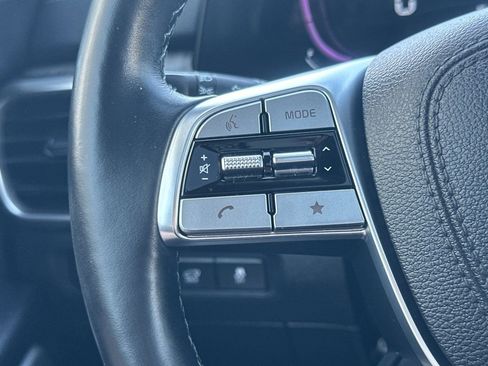 Used 2024 Kia Telluride EX image 39