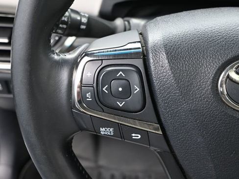 Used 2013 Toyota Avalon XLE Premium image 26