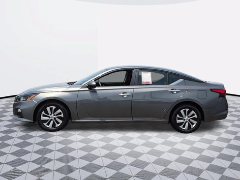 Used 2022 Nissan Altima 2.5 S FWD image 8