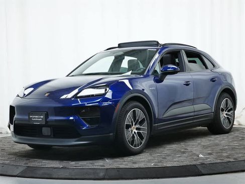 Used 2025 Porsche Macan 4 Electric image 1