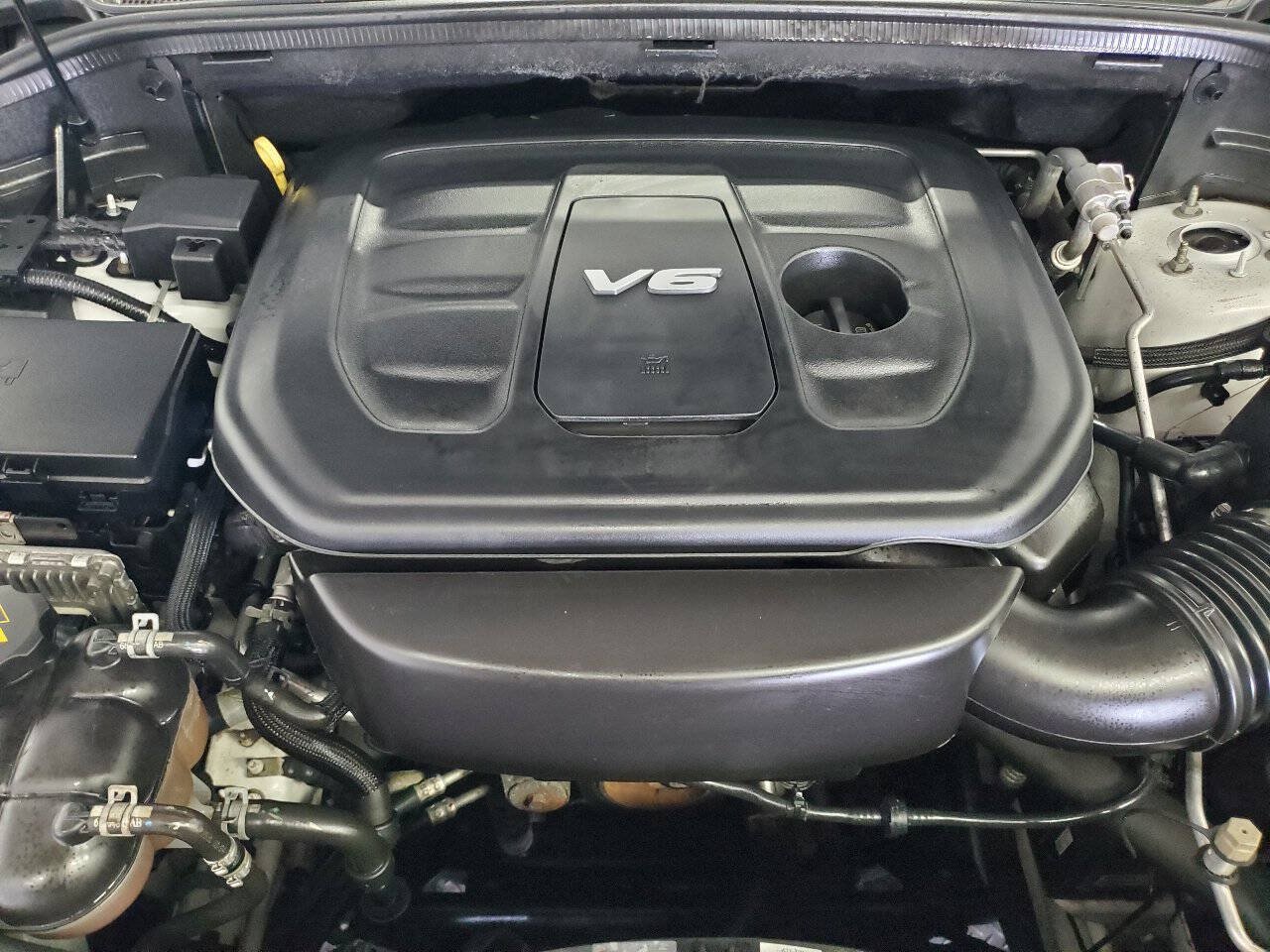 Used 2018 Jeep Grand Cherokee Limited RWD image 4