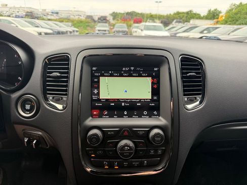 Used 2020 Dodge Durango R/T w/ Technology Group AWD/4WD image 30