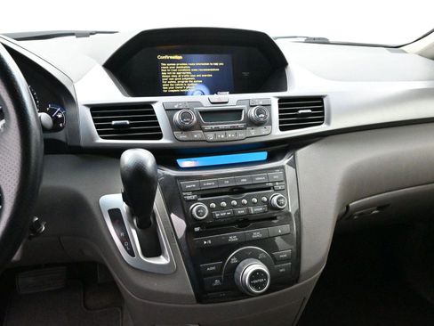 Used 2013 Honda Odyssey Touring image 22