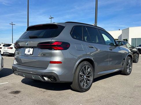 New 2026 BMW X5 xDrive50e w/ M Sport Package image 3
