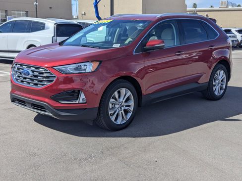 Used 2019 Ford Edge Titanium w/ Cold Weather Package AWD/4WD image 5