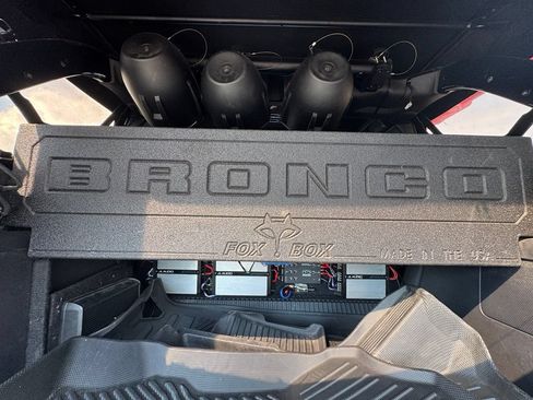 Used 2023 Ford Bronco Outer Banks AWD/4WD image 5