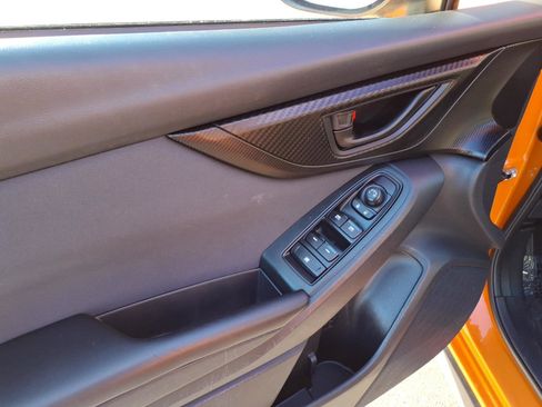 Used 2018 Subaru Crosstrek 2.0i Premium image 7