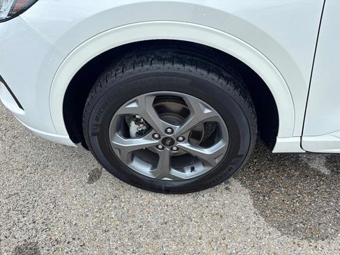 Used 2024 Ford Escape ST-Line w/ Tech Pack #1 AWD/4WD image 29