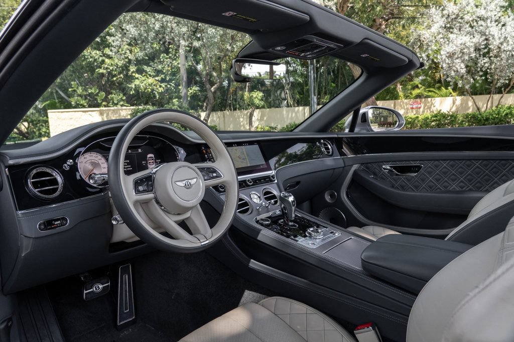 Used 2022 Bentley Continental GT Mulliner AWD/4WD image 17