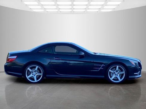 Used 2013 Mercedes-Benz SL 550 image 6