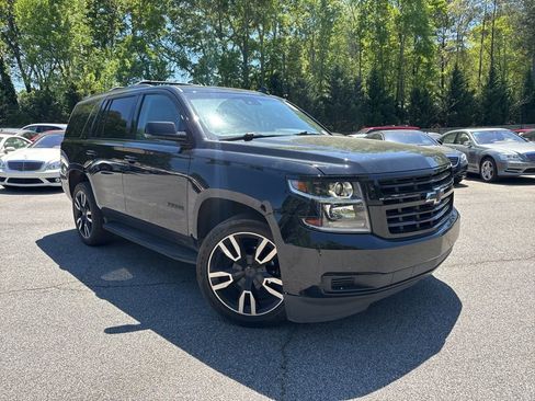 Used 2020 Chevrolet Tahoe LT w/ RST Edition RWD image 4