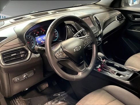 Used 2022 Chevrolet Equinox RS image 13