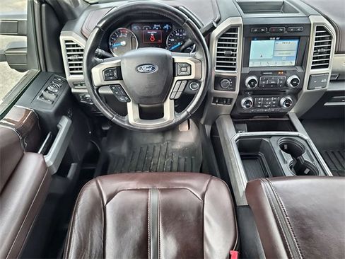 Used 2017 Ford F450 Platinum w/ Platinum Ultimate Package image 20