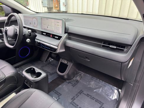 Used 2022 Hyundai Ioniq 5 SEL RWD image 13