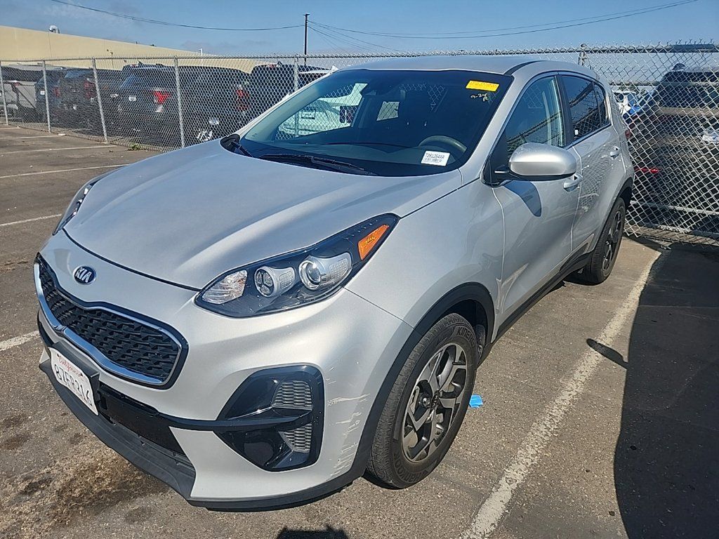Certified 2022 Kia Sportage LX FWD image 3