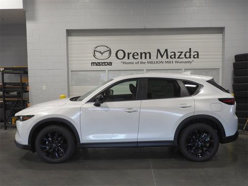 New 2025 MAZDA CX-5 Carbon Edition image 8