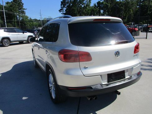 Used 2013 Volkswagen Tiguan SE FWD image 23