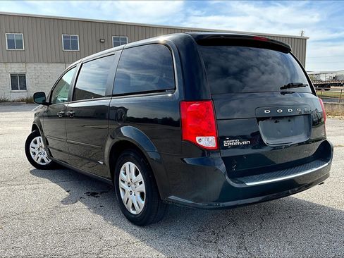 Used 2017 Dodge Grand Caravan SE w/ Power Window Group image 5