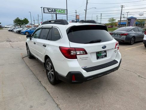 Used 2019 Subaru Outback 3.6R Limited w/ Popular Package #2 AWD/4WD image 9