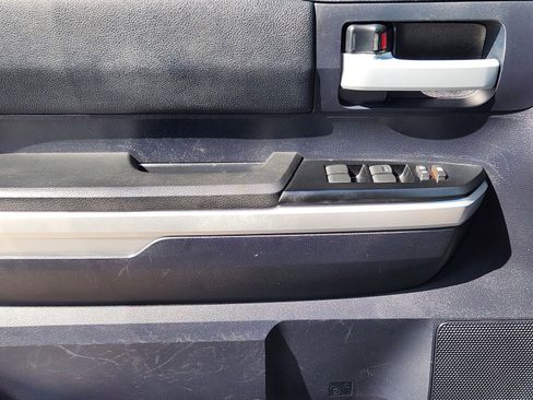 Used 2014 Toyota Tundra SR5 w/ TRD Off Road Package image 19