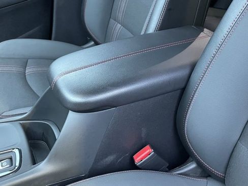 Certified 2024 Chevrolet Equinox RS image 33