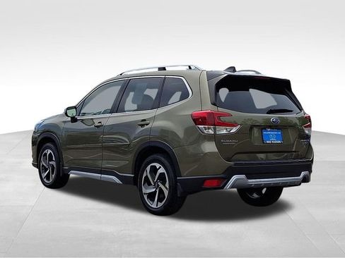 Used 2024 Subaru Forester Touring AWD/4WD image 4