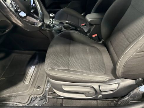 Used 2019 Hyundai Veloster N N FWD image 26