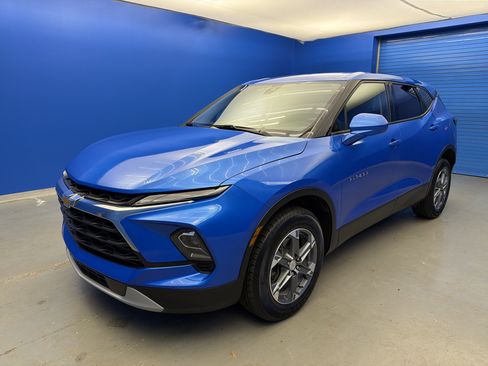 Used 2024 Chevrolet Blazer LT image 4
