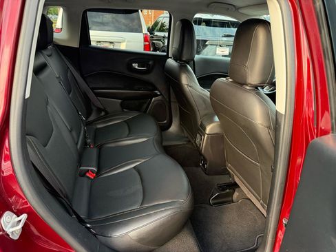Used 2021 Jeep Compass Limited AWD/4WD image 40