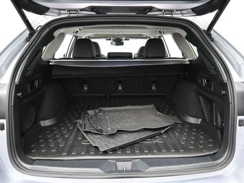 Used 2025 Subaru Outback Touring AWD/4WD image 30