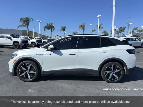 Used 2023 Volkswagen ID.4 Pro S image 8