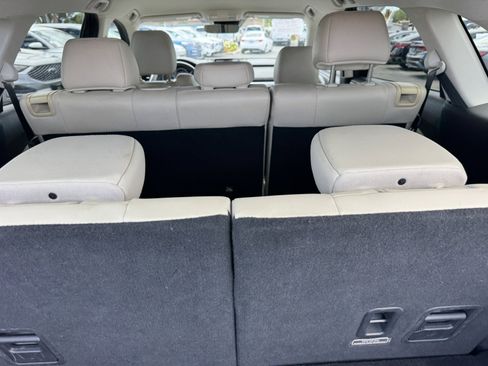 Used 2019 MAZDA CX-9 Touring FWD image 13