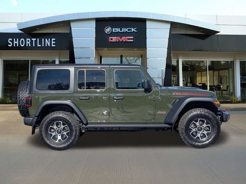 Used 2022 Jeep Wrangler Unlimited Rubicon w/ Cold Weather Group image 2