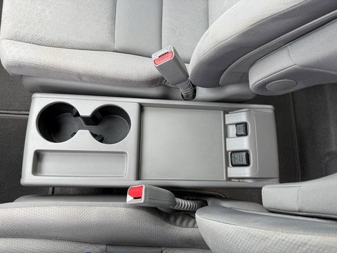 Used 2011 Honda CR-V LX image 56