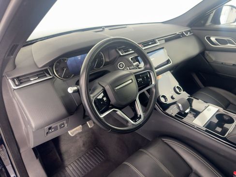 Used 2022 Land Rover Range Rover Velar R-Dynamic S image 18