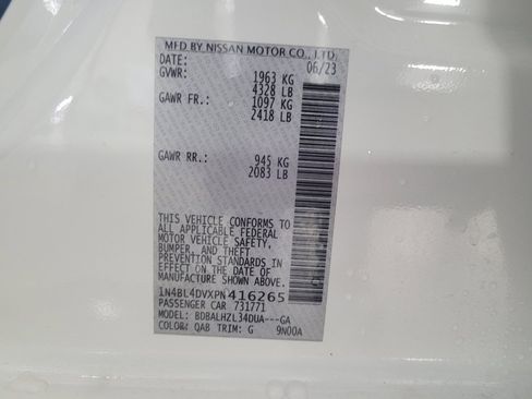Used 2023 Nissan Altima 2.5 SV FWD image 33